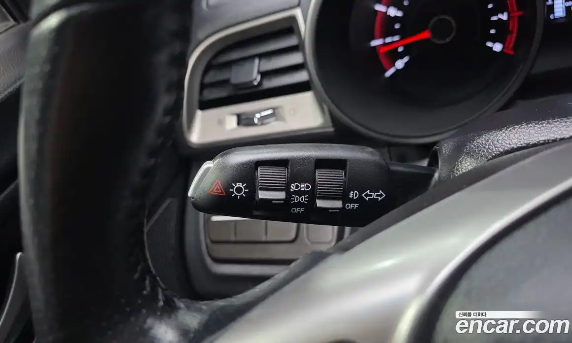 SsangYong TIBOLI 2018 1.6 Автомат в Москве № 889501, фото 18