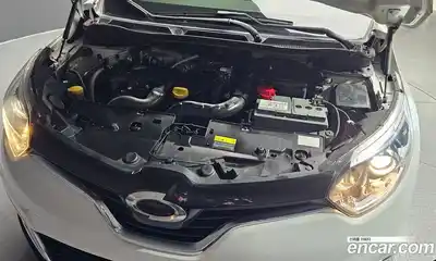 Renault QM3 2017 1.5 Автомат в Москве № 889778, миниатюра 6