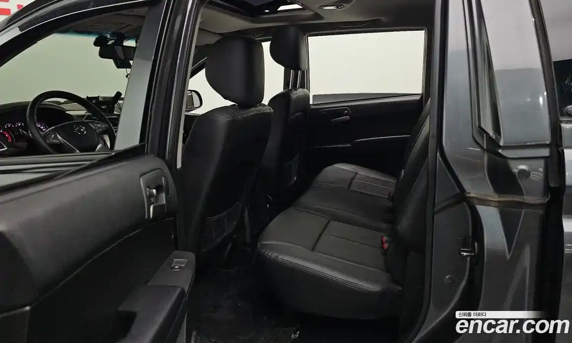 SsangYong Korando 2016 2.0 механика в Москве № 889875, фото 13