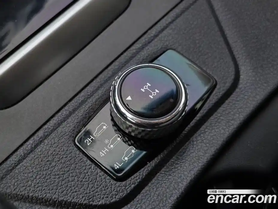 SsangYong Rexton 2018 2.2 Автомат в Москве № 889934, фото 16