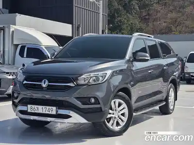 SsangYong Rexton 2018 2.2 Автомат в Москве № 889934, миниатюра 3