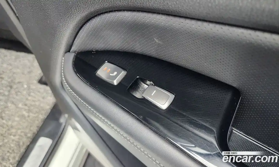 SsangYong Rexton 2018 2.2 Автомат в Москве № 890081, фото 19