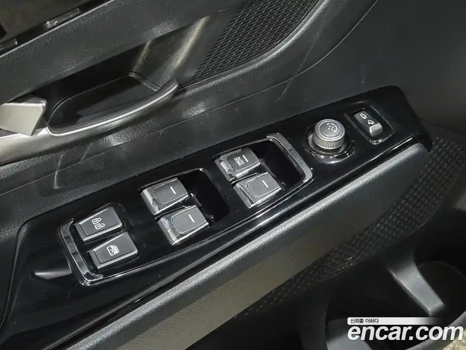 SsangYong Korando 2020 1.5 Автомат в Москве № 890342, фото 15