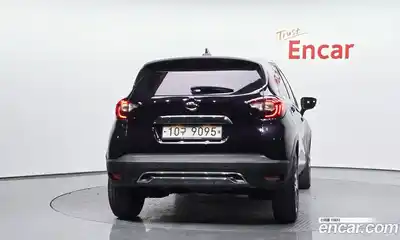 Renault QM3 2017 1.5 Автомат в Москве № 890438, миниатюра 4