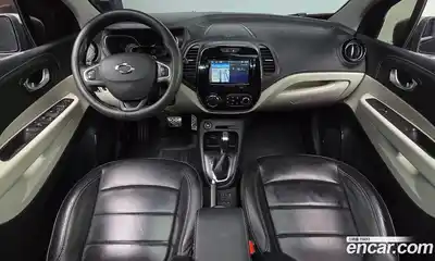 Renault QM3 2017 1.5 Автомат в Москве № 890438, миниатюра 7