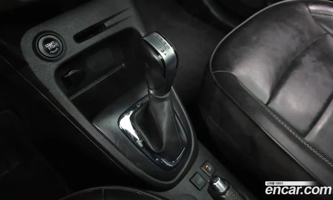 Renault QM3 2017 1.5 Автомат в Москве № 890438, фото 9