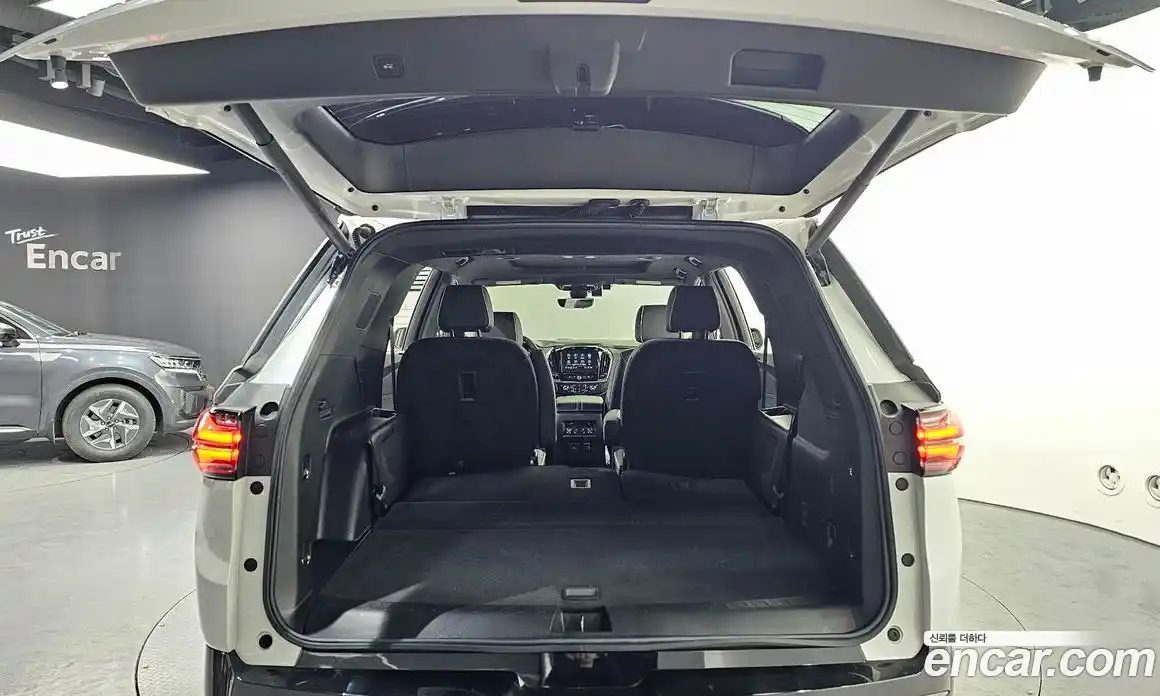 Chevrolet Traverse 2022 3.6 Автомат в Москве № 890642, фото 19