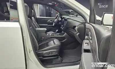 Chevrolet Traverse 2022 3.6 Автомат в Москве № 890642, миниатюра 10