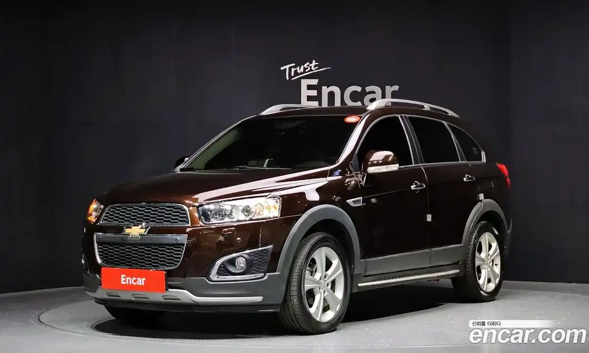 Chevrolet Captiva 2014 2.2 Автомат в Москве № 890660, фото 1