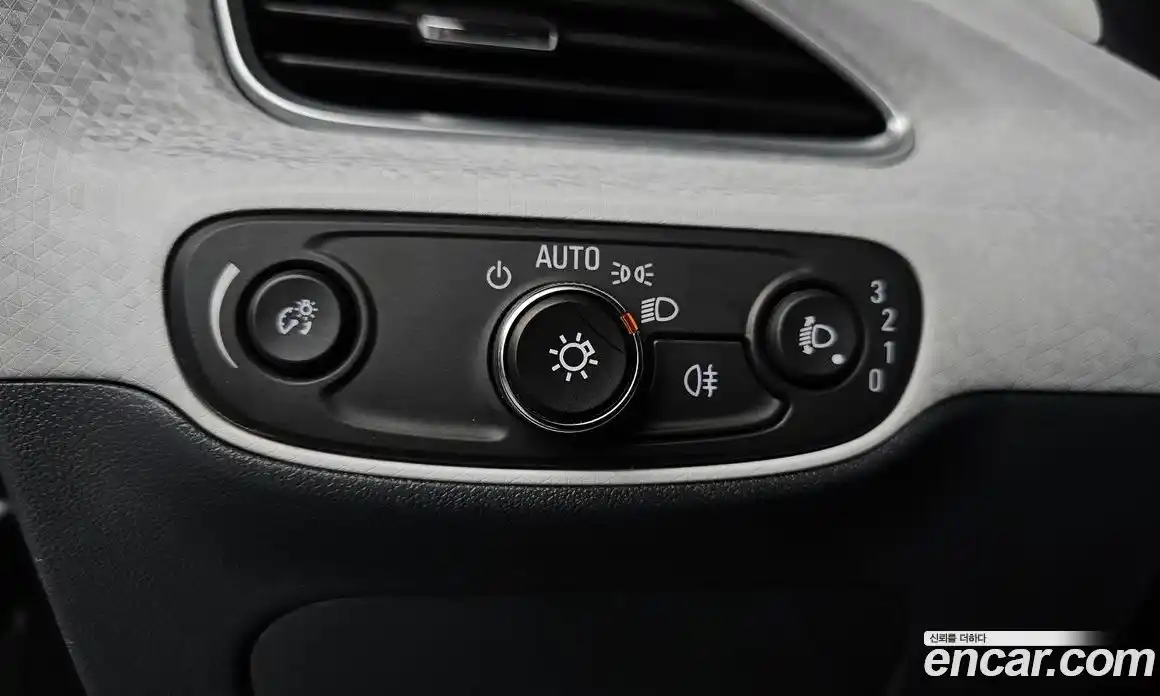 Chevrolet Bolt EV 2018 0.2 Автомат в Москве № 890965, фото 13