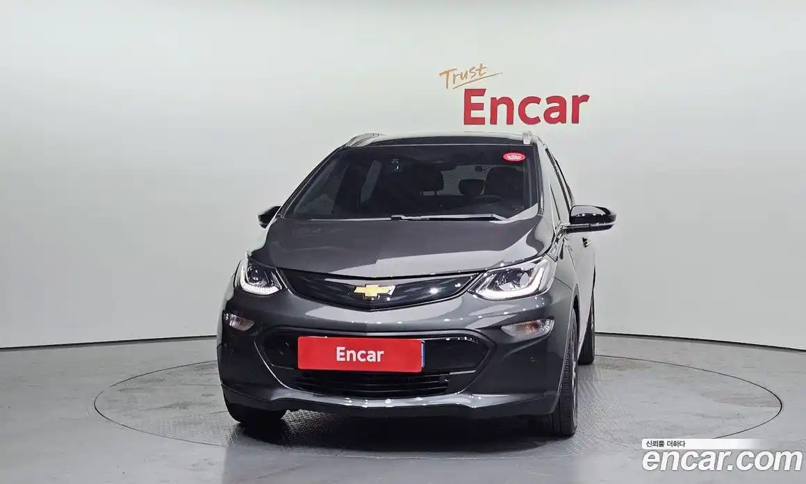 Chevrolet Bolt EV 2018 0.2 Автомат в Москве № 890965, фото 3