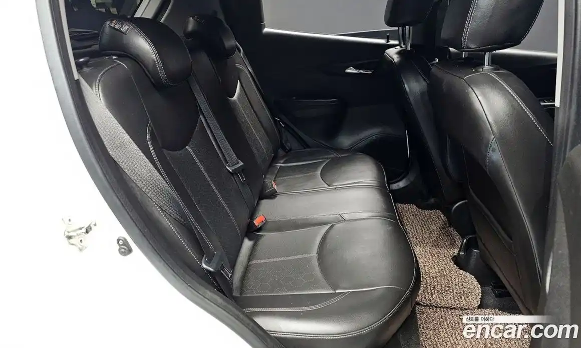 Chevrolet Spark 2015 1.0 гидро в Москве № 891014, фото 12