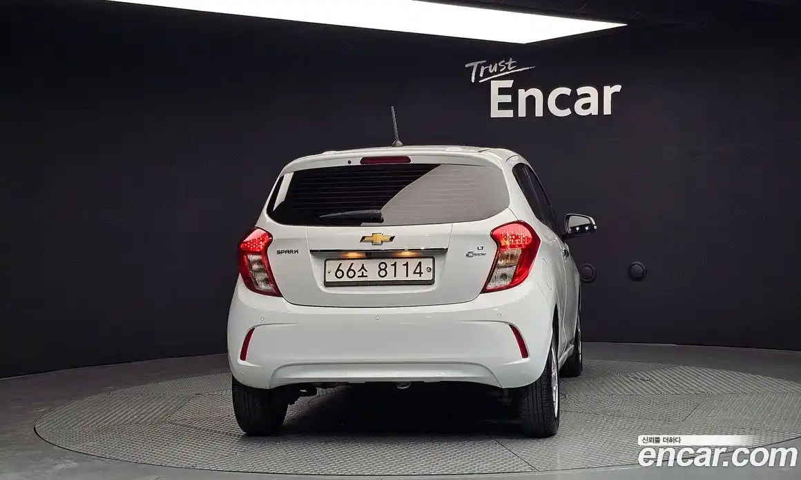 Chevrolet Spark 2015 1.0 гидро в Москве № 891014, фото 4