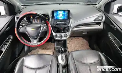 Chevrolet Spark 2015 1.0 гидро в Москве № 891014, миниатюра 7