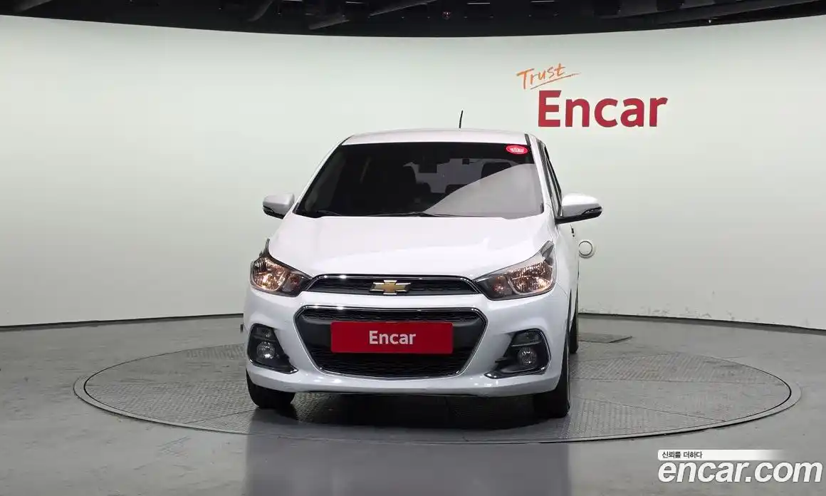 Chevrolet Spark 2016 1.0 гидро в Москве, фото 3