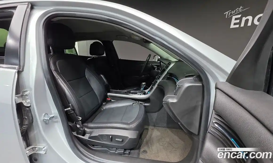 Chevrolet Malibu 2015 2.0 Автомат в Москве № 891400, фото 10