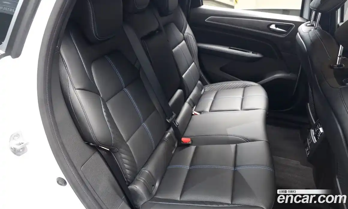 Renault Arkana 2026 1.6 Автомат в Москве № 891621, фото 12