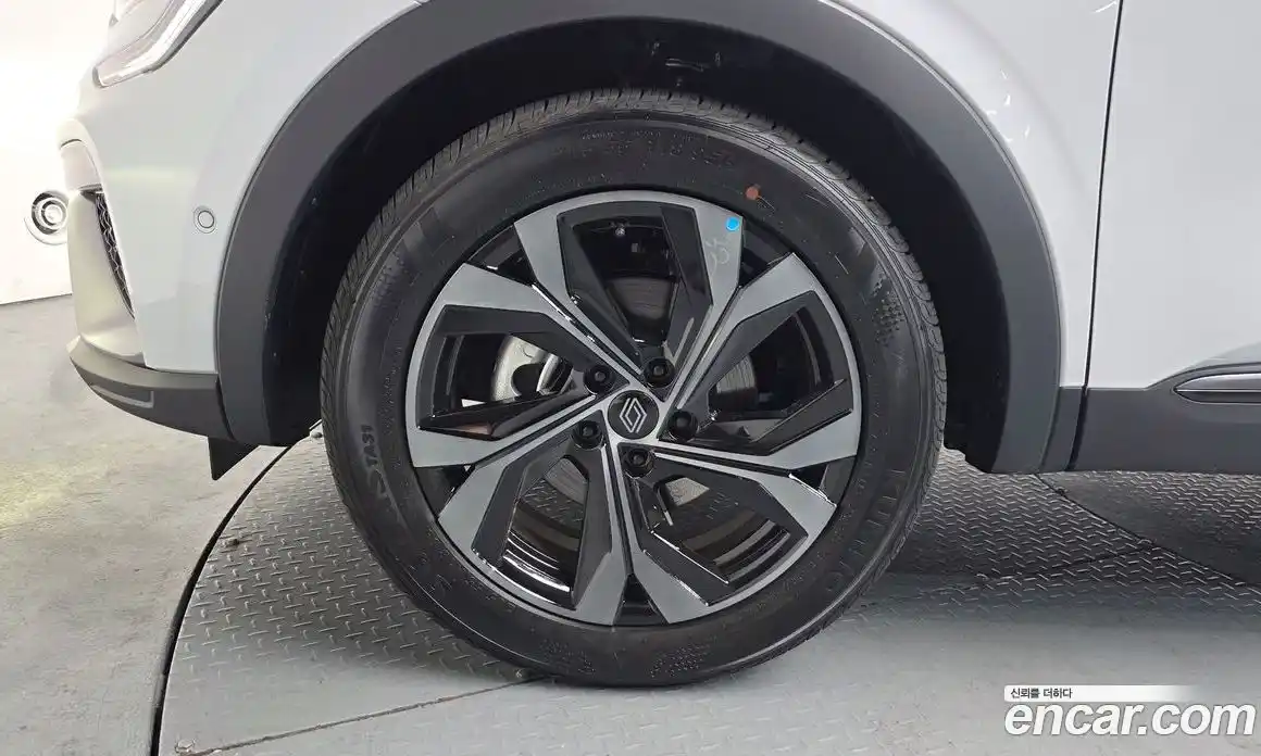 Renault Arkana 2026 1.6 Автомат в Москве № 891621, фото 5