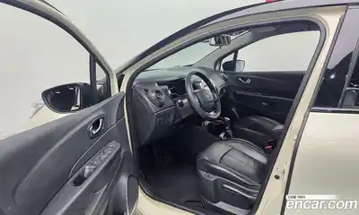 Renault QM3 2017 1.5 Автомат в Москве № 891762, миниатюра 11