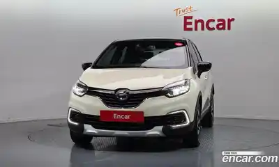 Renault QM3 2017 1.5 Автомат в Москве № 891762, миниатюра 3