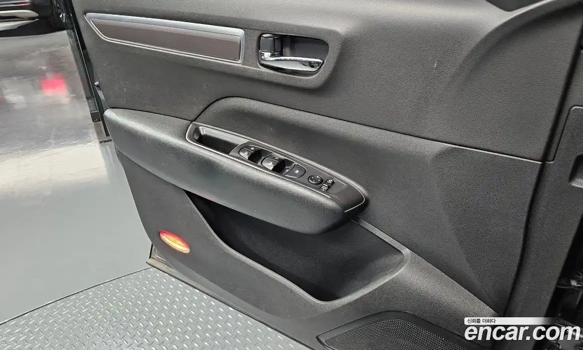 Renault QM6 2017 2.0 Автомат в Москве № 891872, фото 15