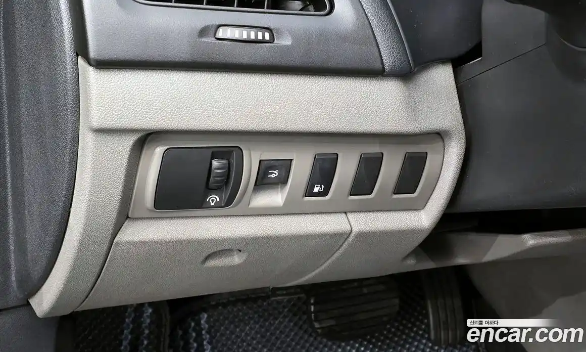 Renault SM3 2011 1.6 гидро в Москве № 891876, фото 15