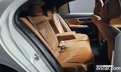 Mercedes-Benz E-Class 2025 2.0 Автомат в Москве № 892464, миниатюра 12