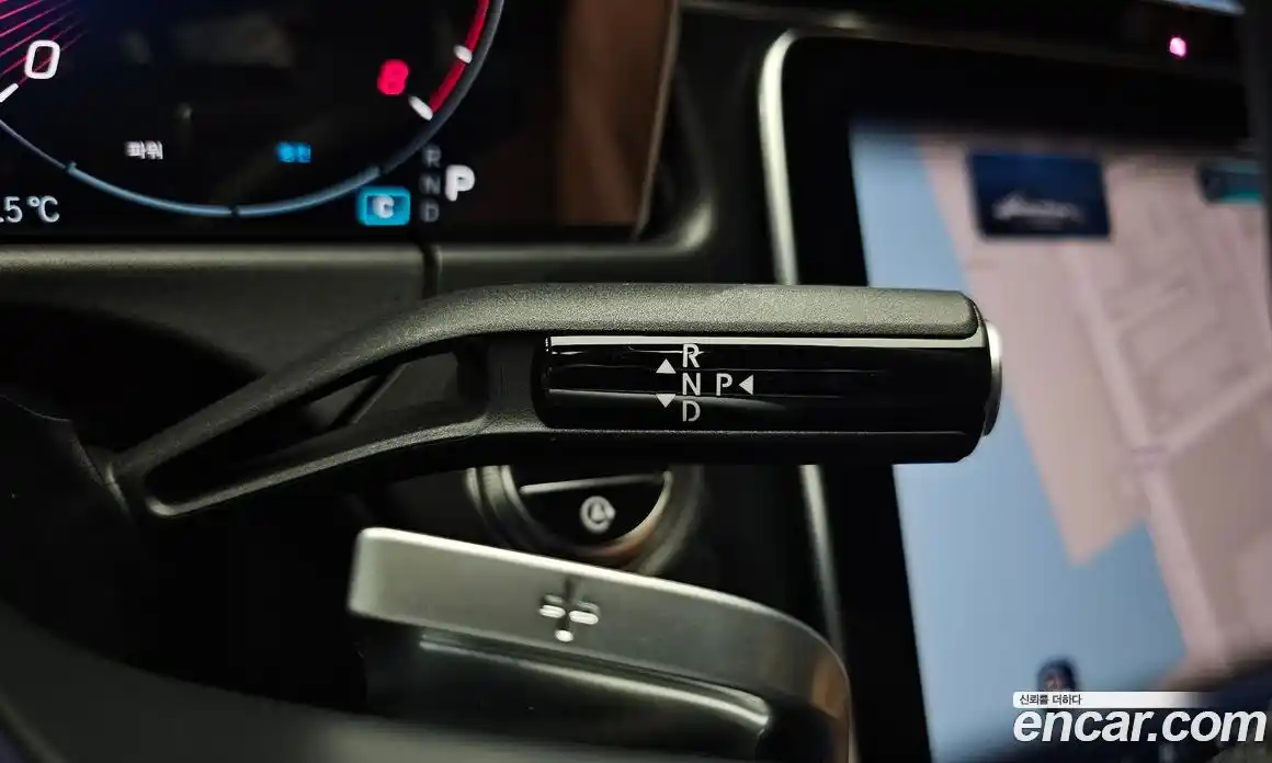 Mercedes-Benz E-Class 2025 2.0 Автомат в Москве № 892464, фото 9