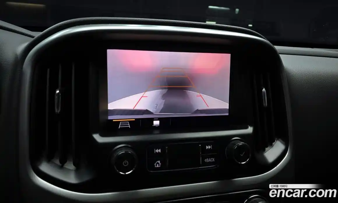 Chevrolet Colorado 2020 3.6 Автомат в Москве № 38127, фото 16