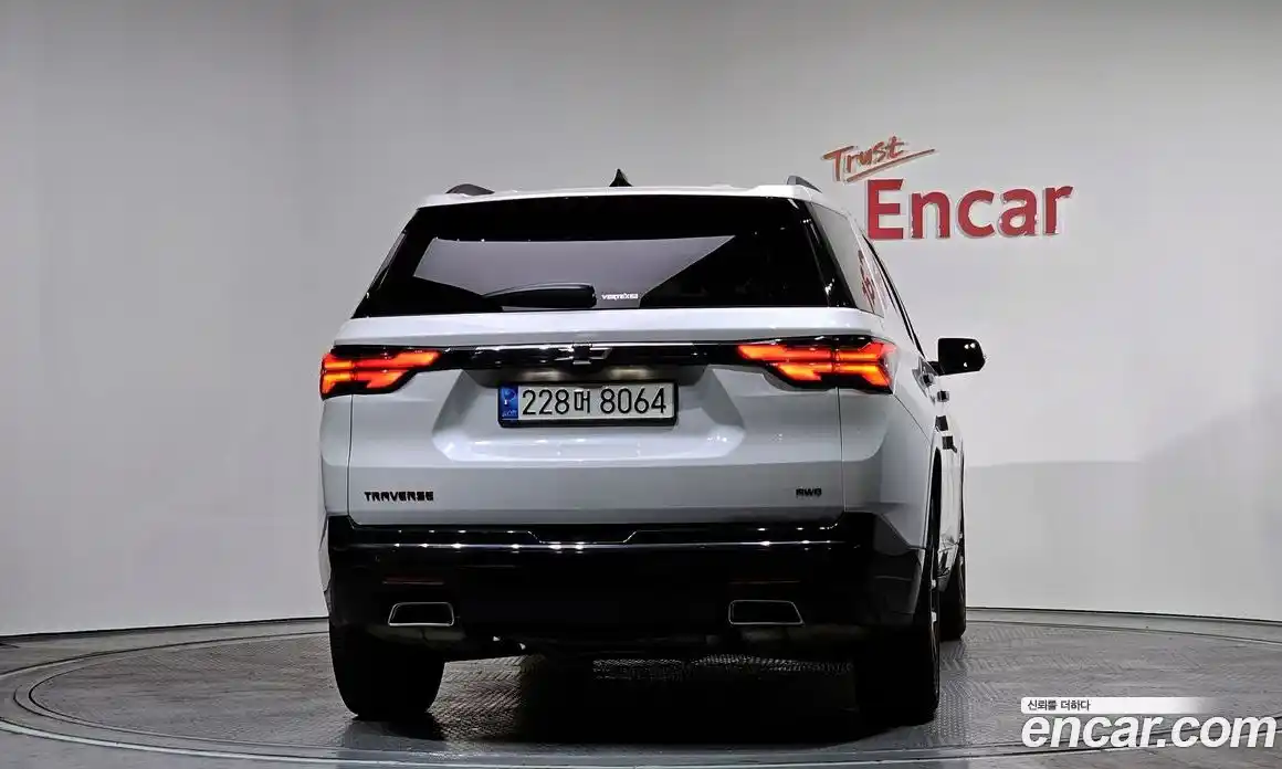 Chevrolet Traverse 2022 3.6 гидро в Москве № 38945, фото 4
