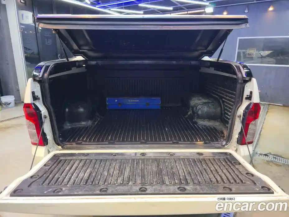 SsangYong Korando 2014 2.0 Автомат в Москве № 718370, фото 19