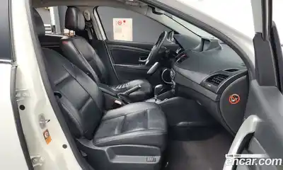 Renault SM3 2010 1.6 гидро в Москве № 793, миниатюра 11