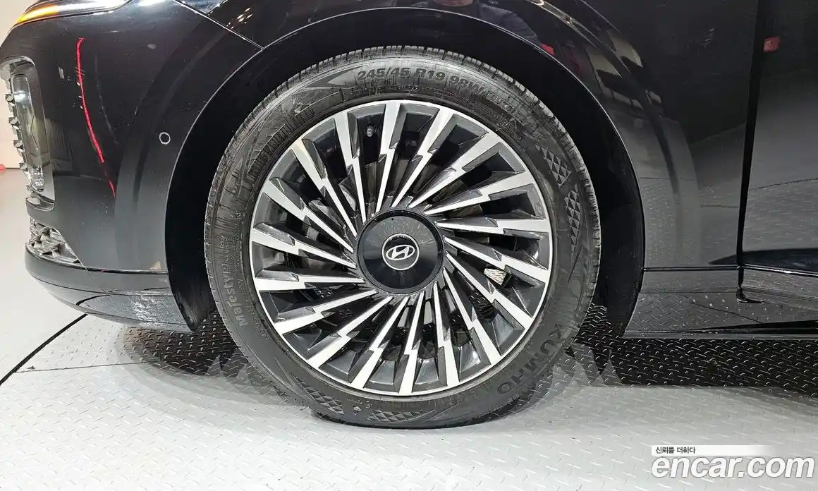 Hyundai Grandeur 2023 2.5 Автомат в Москве № 854022, фото 5