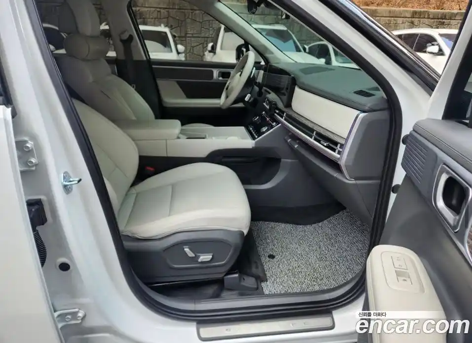 Hyundai Santa Fe 2025 2.5 Автомат в Москве № 854112, фото 17