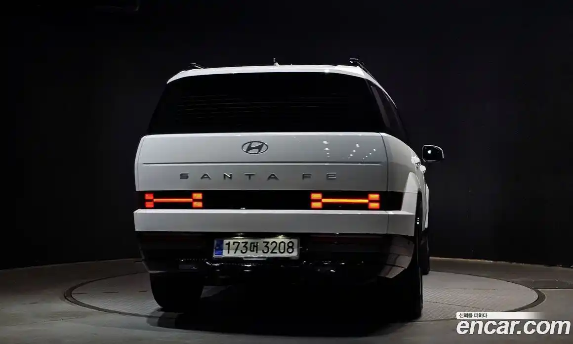 Hyundai Santa Fe 2024 1.6 гидро в Москве № 854388, фото 4