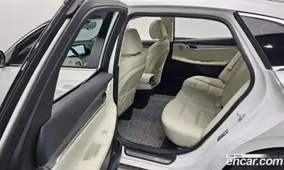 Hyundai Grandeur 2021 2.4 Автомат в Москве № 854733, миниатюра 12