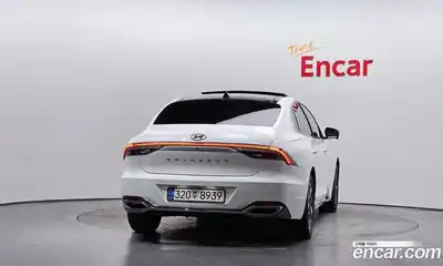 Hyundai Grandeur 2021 2.4 Автомат в Москве № 854733, миниатюра 4