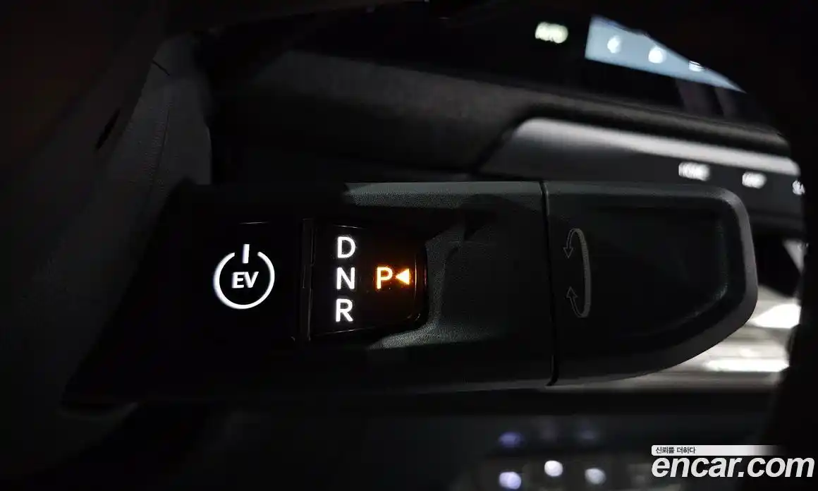 Kia EV3 2024 0.2 Автомат в Москве № 855081, фото 9