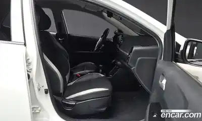 Kia Morning 2023 1.0 Автомат в Москве № 855166, миниатюра 11