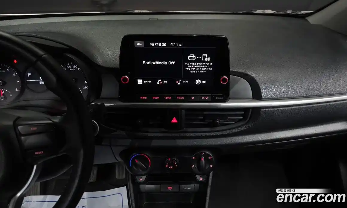 Kia Morning 2023 1.0 Автомат в Москве № 855166, фото 14