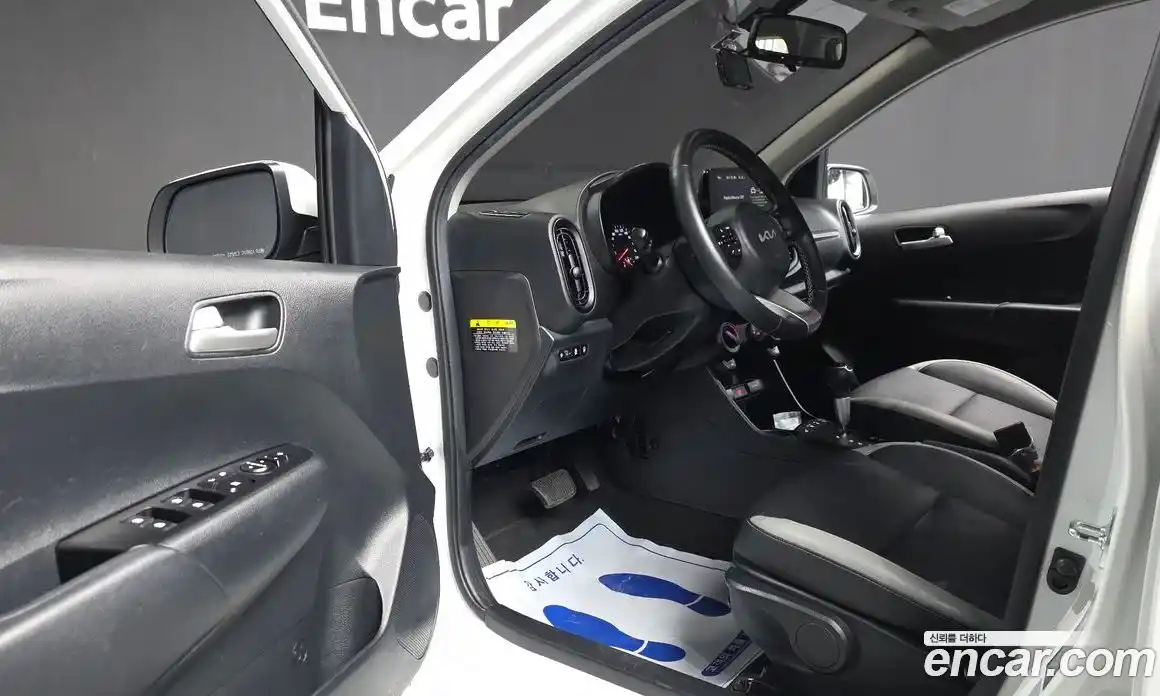 Kia Morning 2023 1.0 Автомат в Москве № 855166, фото 10