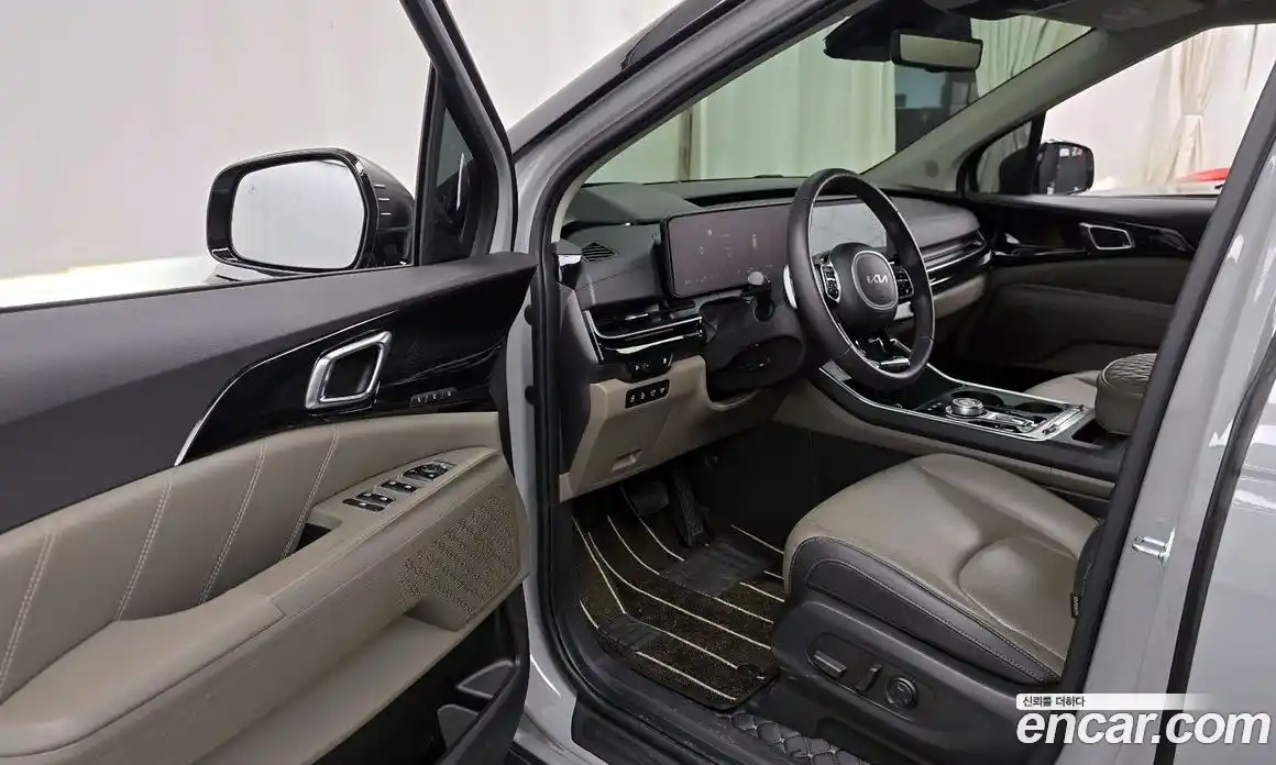 Kia Canival 2024 1.6 Автомат в Москве № 855226, фото 10