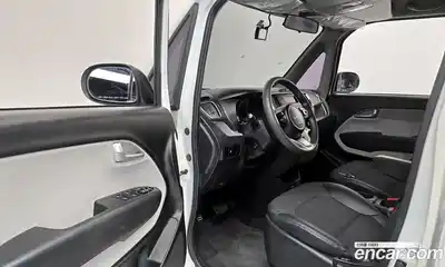 Kia Ray 2022 1.0 Автомат в Москве № 855449, миниатюра 11