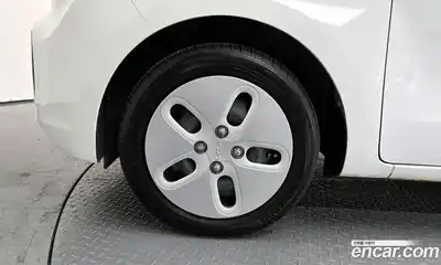 Kia Ray 2022 1.0 Автомат в Москве № 855449, миниатюра 5