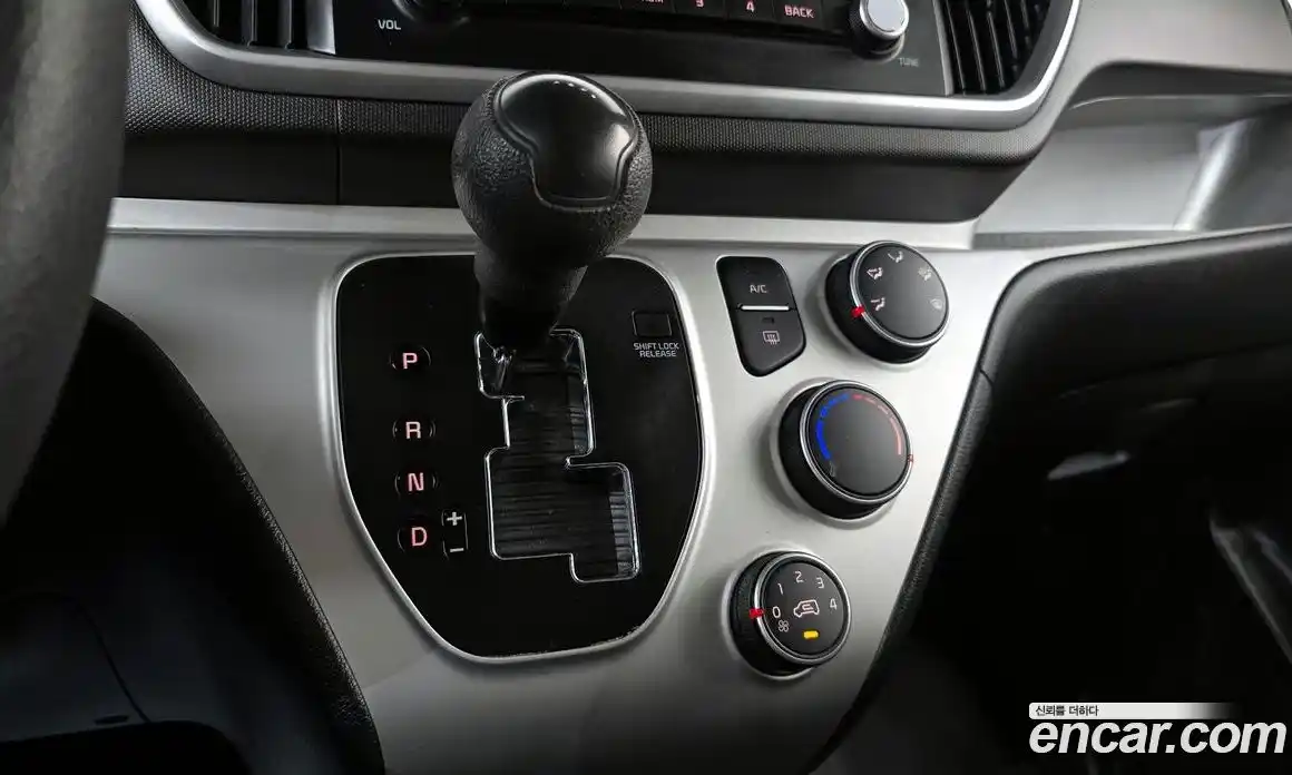 Kia Ray 2022 1.0 Автомат в Москве № 855449, фото 9