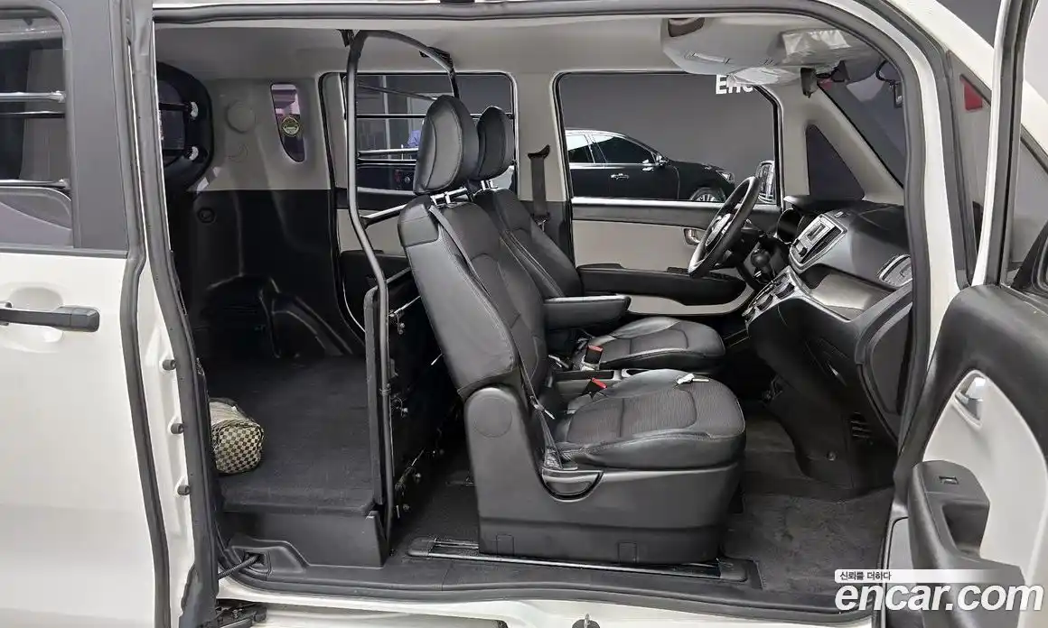 Kia Ray 2022 1.0 Автомат в Москве № 855449, фото 10