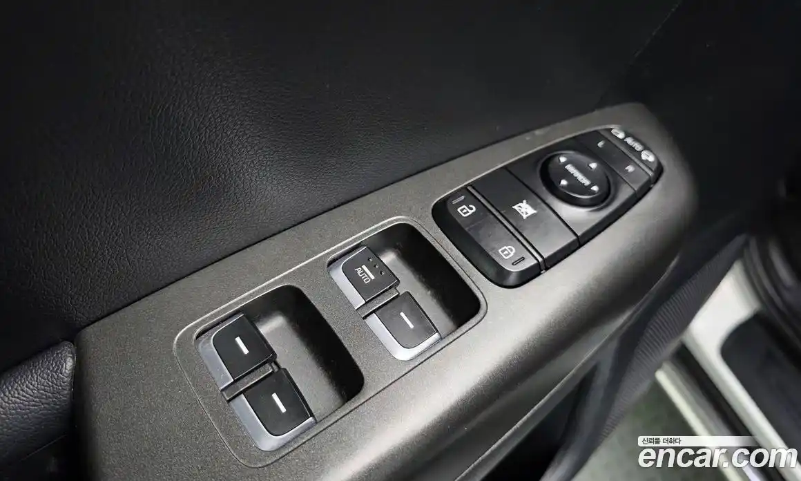 Kia Sportage 2017 1.7 гидро в Москве № 855638, фото 12