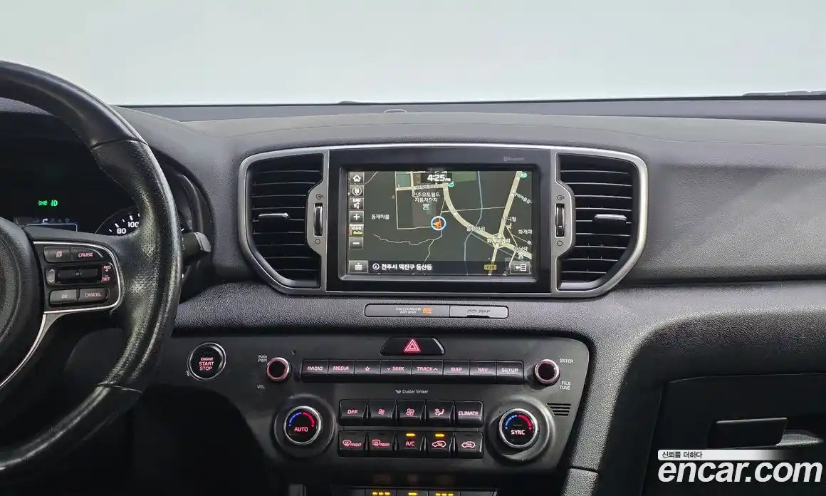 Kia Sportage 2017 1.7 гидро в Москве № 855638, фото 16