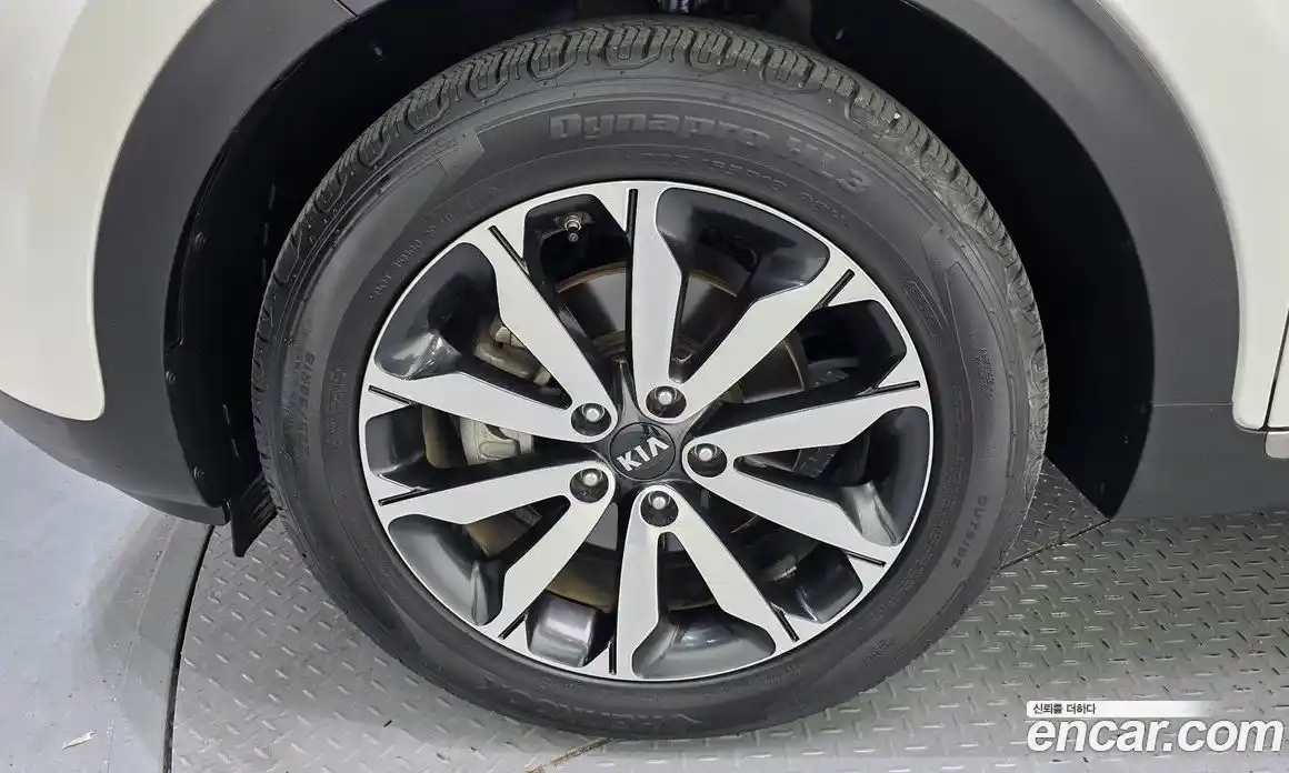 Kia Sportage 2017 1.7 гидро в Москве № 855638, фото 5