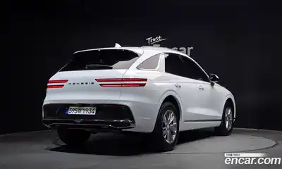 Genesis GV70 2026 2.5 Автомат в Москве № 855884, миниатюра 2